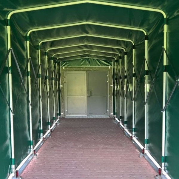 Teleskooppitunneli jalkapallostadionille