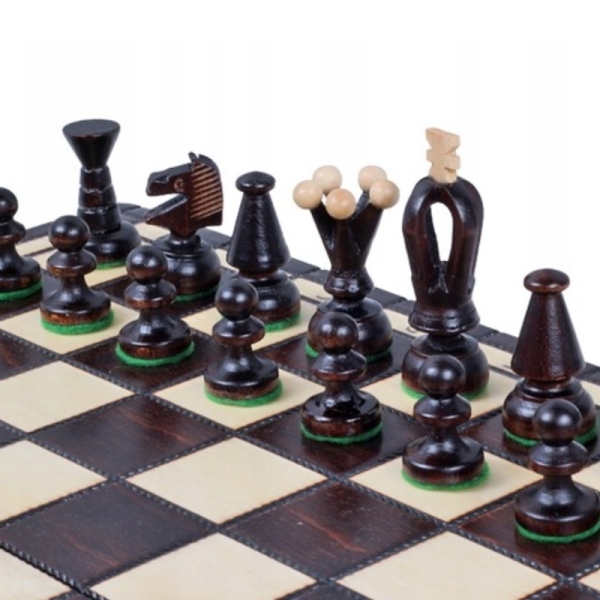 Puinen kuninkaallinen shakki, keskikokoinen - Sunrise Chess & Games