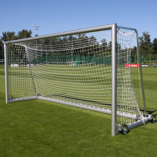 Siatki do piłki nożnej 7,32 x 2,44 m, PE 4 mm, gł. 100/120 cm