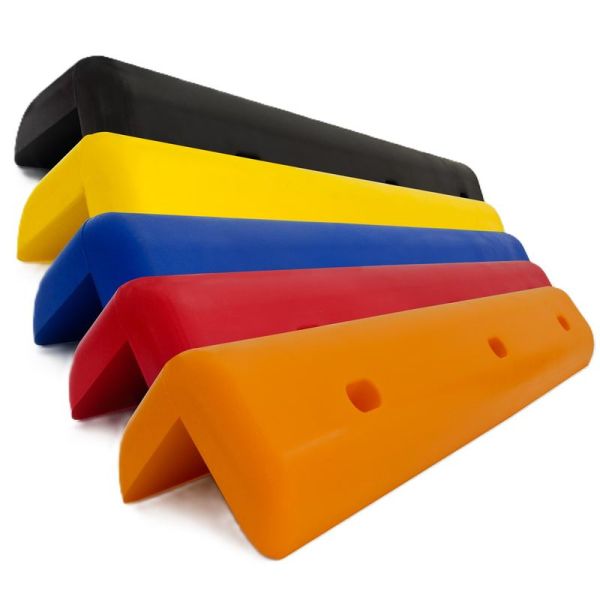 Seinänurkka, suojakaista EWS-järjestelmää varten. Mitat 40x100/100x1000mm