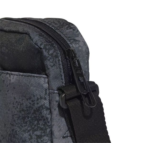 Adidas Lin G ORG -pussi, JV5274, harmaa-musta väri.